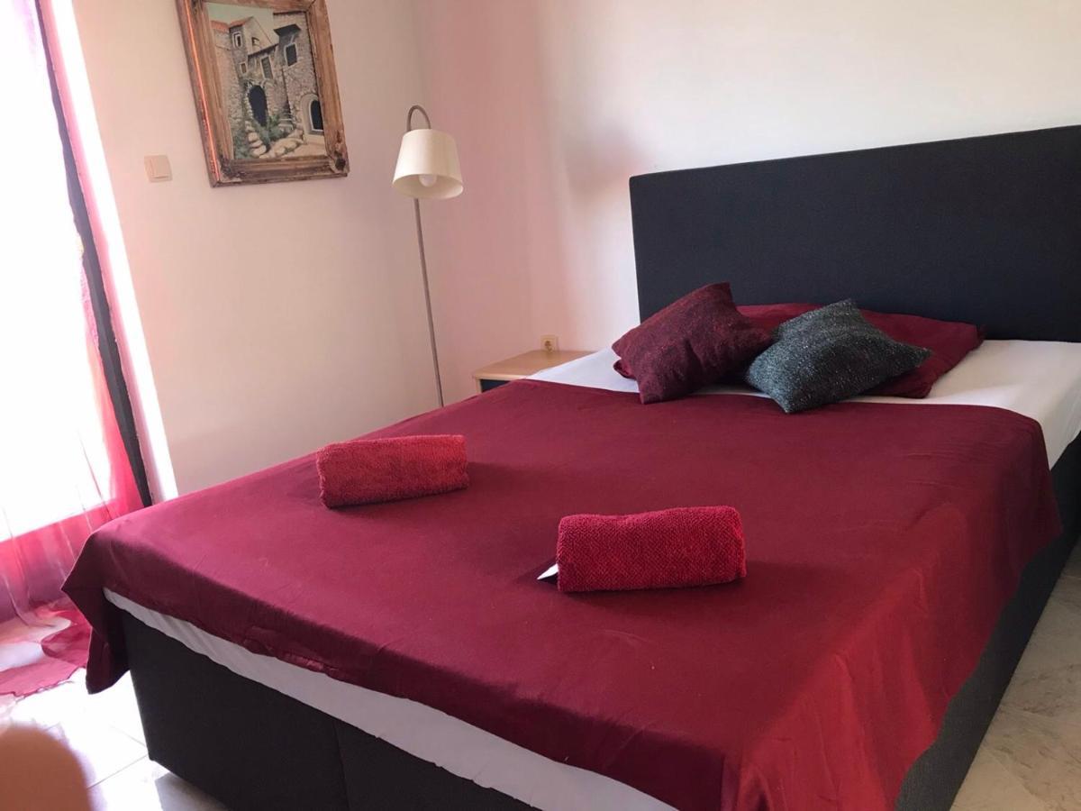 Apartman Kacic Sveti Ivan Dobrinjski Eksteriør billede